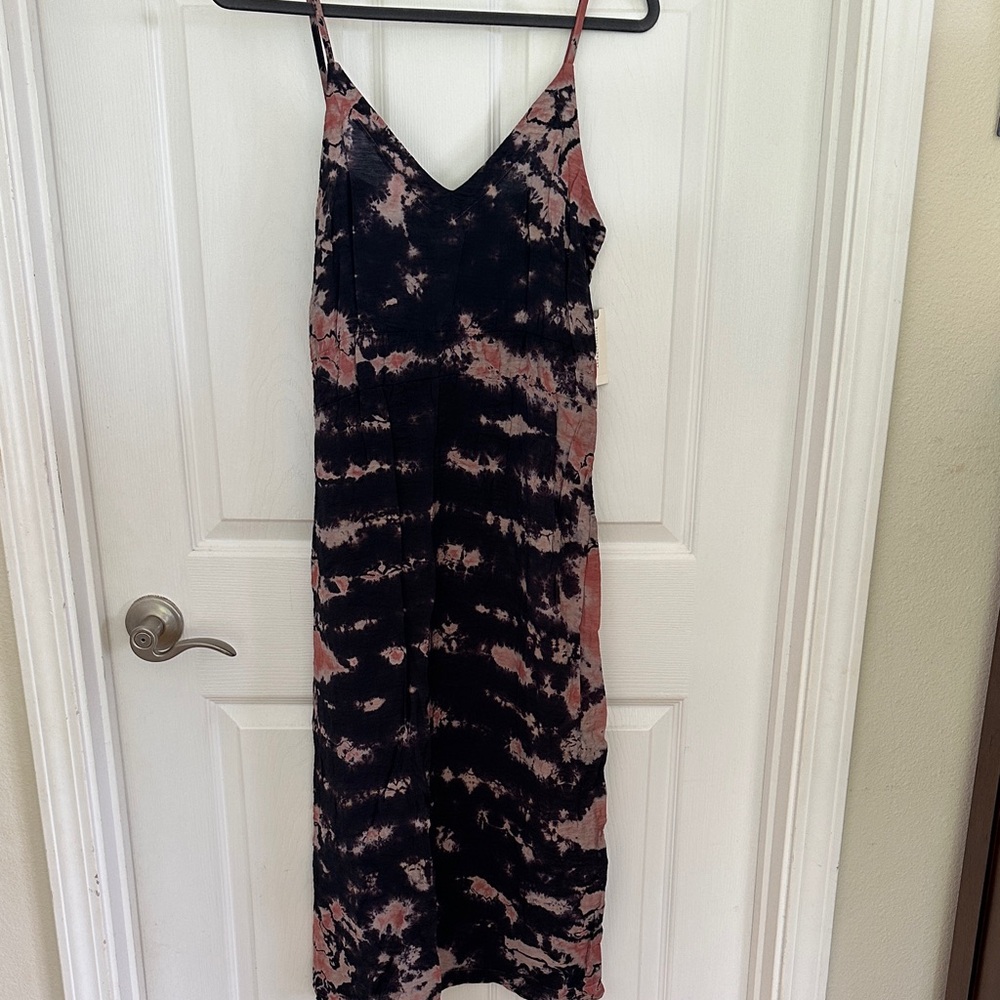 LACAUSA Black and Pink Tie-Dye Midi Dress